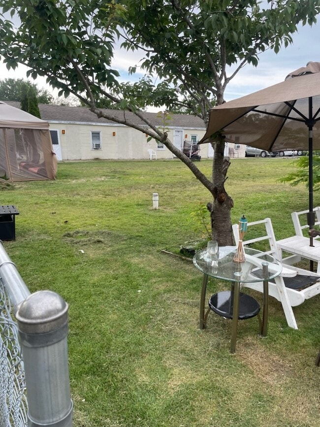 Building Photo - 519 Maryland Ave