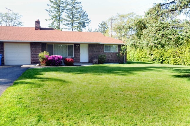 Primary Photo - 8901 Lawndale Ave SW