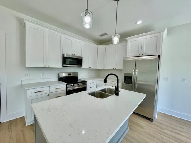 Building Photo - NEW CONSTRUCTION~ AVALON SUBDIVISION