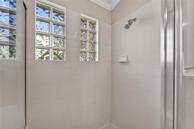 Building Photo - 4517 Oak River Cir