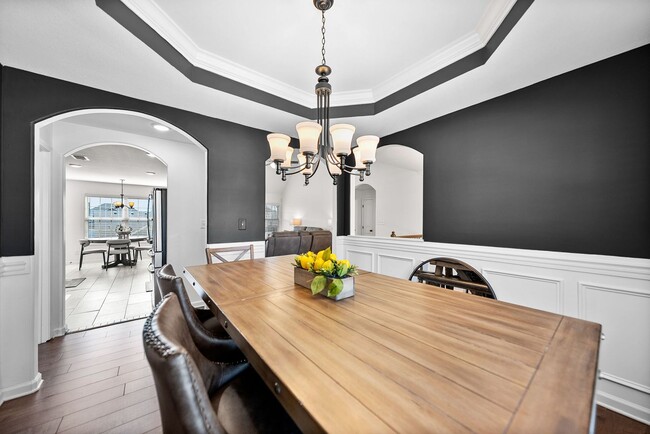 Building Photo - 222 Cooper River Wy