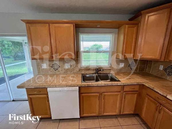 Building Photo - 2225 Tropicana Parkway W
