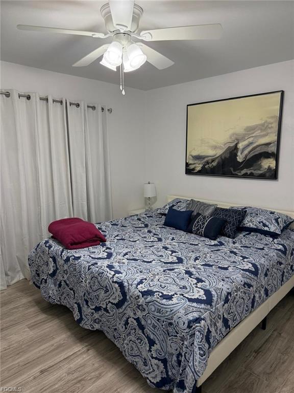 Building Photo - 1335 NE Pine Island Rd