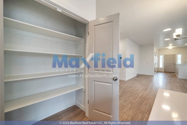 Building Photo - 8180 S 8180 W