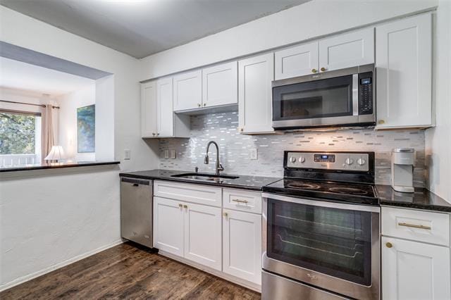 Building Photo - 5740 Martel Ave