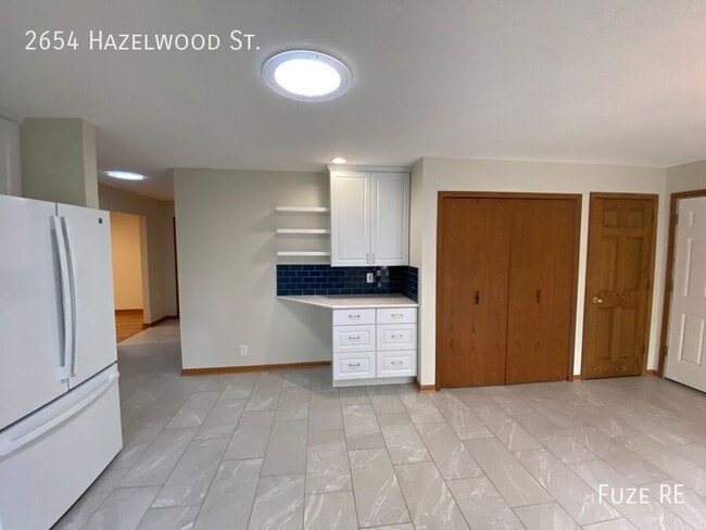 Building Photo - 2654 Hazelwood St