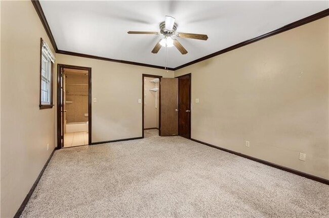 Building Photo - 3082 Briarleaf Dr