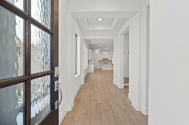 Building Photo - 16310 Rock Hollow Bend Ln