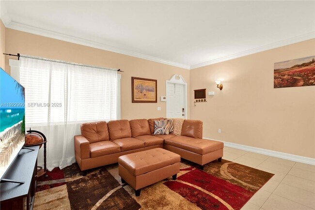 Building Photo - 2239 SE 23rd Ave