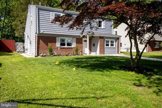 Building Photo - 21 Dixmont Ave