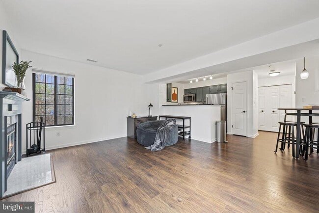 Building Photo - 6009 Mersey Oaks Way