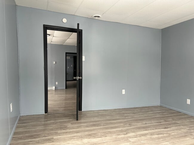 Building Photo - 108 North St