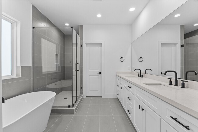 Building Photo - 3426 Bolin Rd