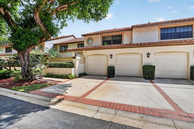 Building Photo - 7917 La Mirada Dr
