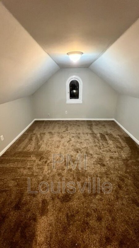 Building Photo - 1522 Clara Ave