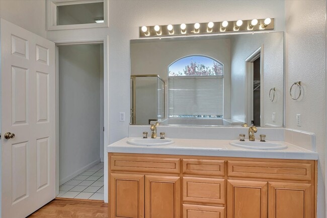 Building Photo - Spacious 4 Bedroom Home. Located in Cupertino