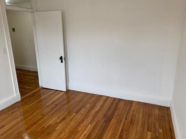 Building Photo - bedroom in Boston MA 02215