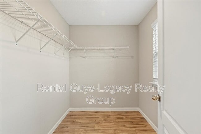 Building Photo - 12667 Josslyn Ln