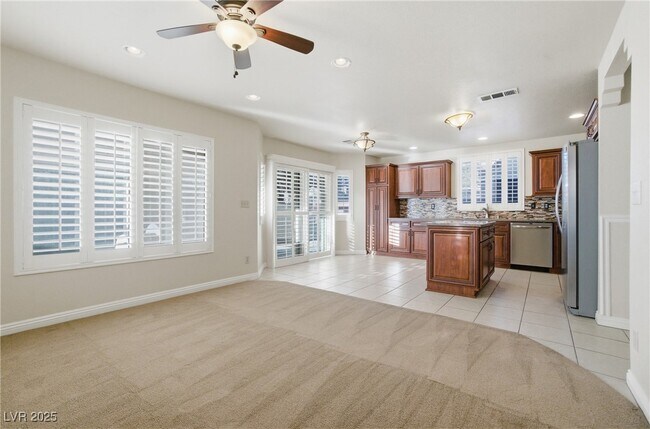 Building Photo - 8221 Tone St