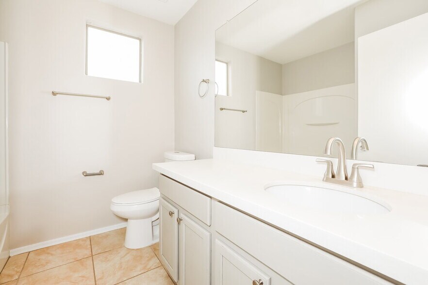 Building Photo - 1931 E Dust Devil Dr