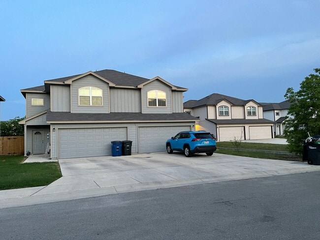 Primary Photo - Town home for rent
