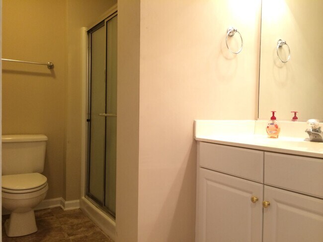 Building Photo - FOR RENT CLEMMONS!!