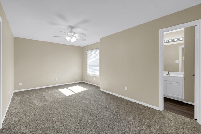 Building Photo - 155 Binnacle Ct