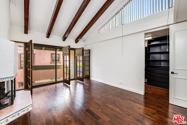 Building Photo - 9507 W Olympic Blvd