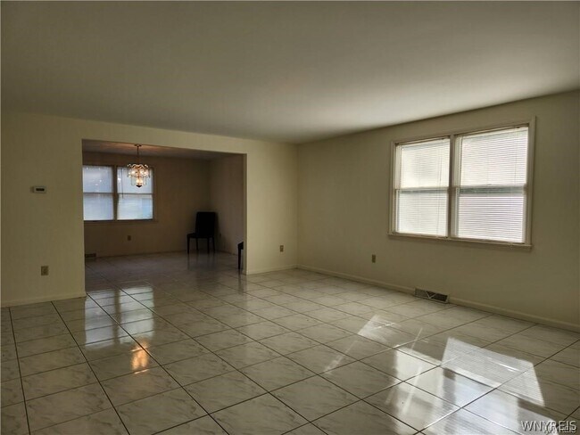 Building Photo - 8845 County