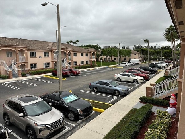 Building Photo - 1261 SE 27th St