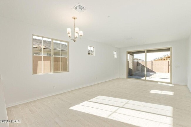 Building Photo - 32362 N 122nd Dr