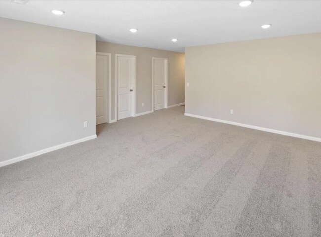 Building Photo - 3214 Kady Ave NE