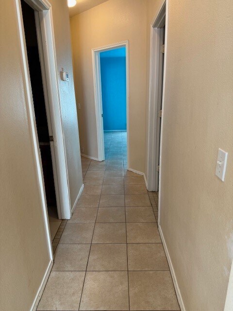 Building Photo - 11014 Redhaven Ct