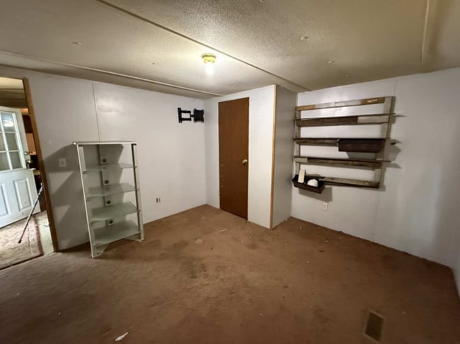 Building Photo - 411 S Grover Ave