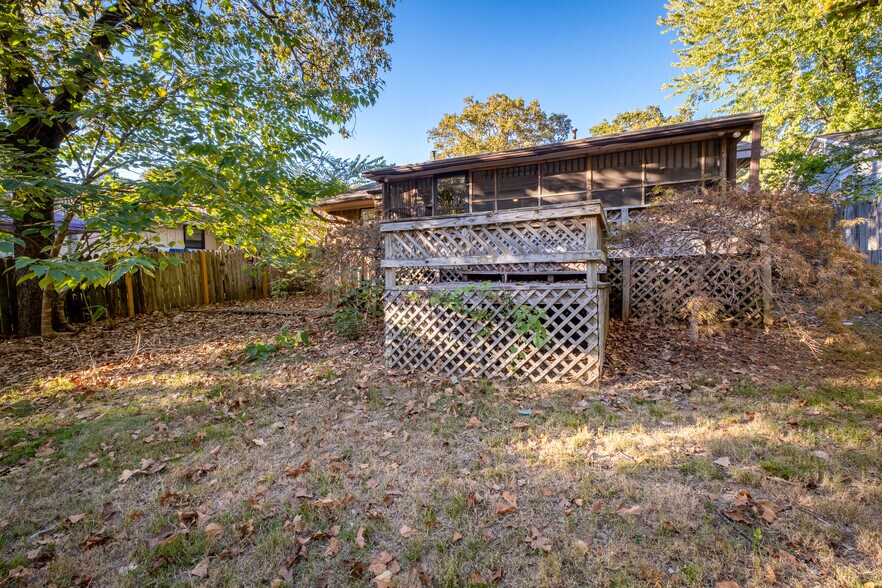 Building Photo - 7321 Illinois St