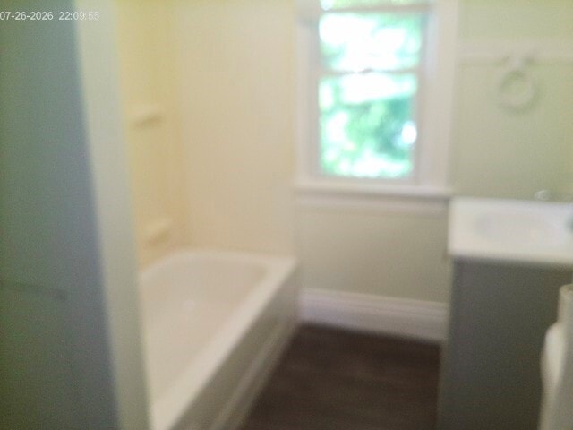 Building Photo - 41 Doran St