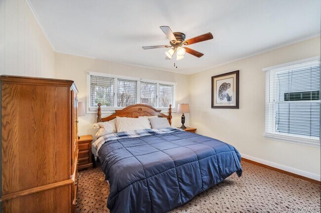 Building Photo - 2315 Willow St