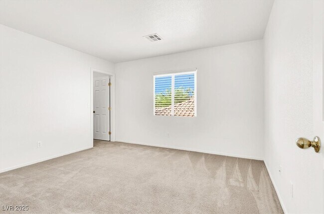 Building Photo - 6536 Casamar St