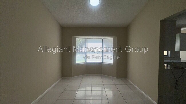 Building Photo - 7107 Blair Dr
