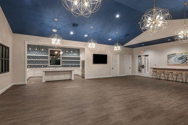 Building Photo - 5659 Del Coronado Dr