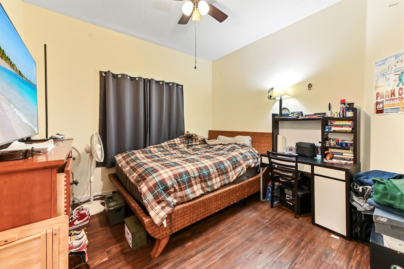 Building Photo - 8614 Green Cay