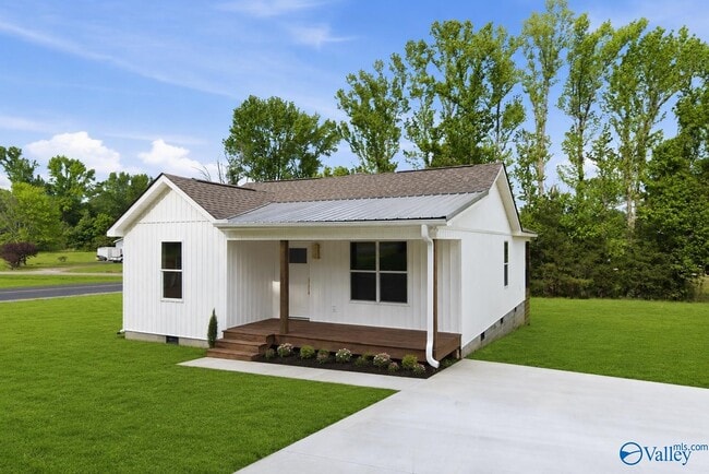 Building Photo - 2253 Old Union Rd