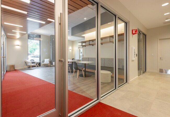 Building Photo - 280 Western Ave