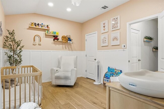 Building Photo - 6604 Coalinga Ln