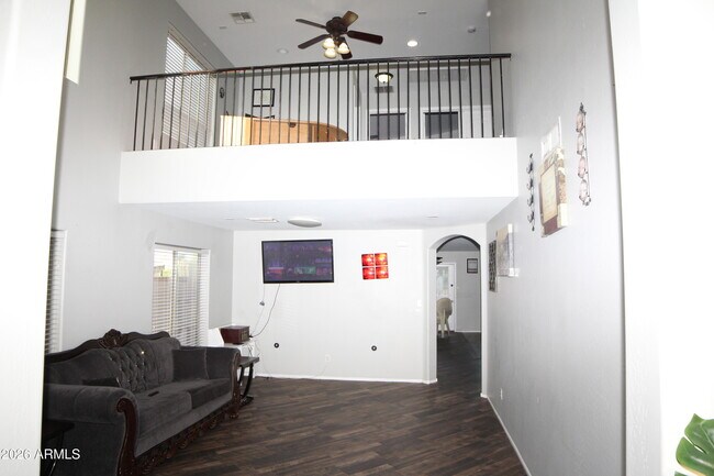 Building Photo - 38103 N Bonnie Ln