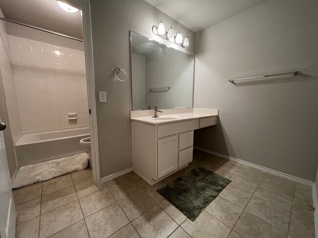 Building Photo - 2510 Northern Great White Ct