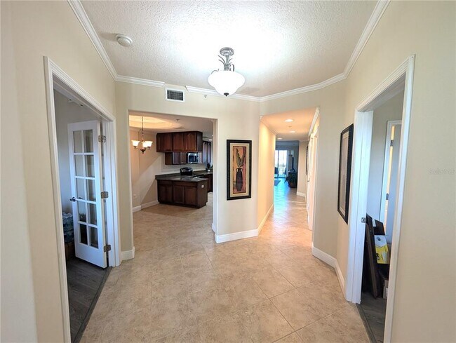 Building Photo - 7070 Key Haven Rd