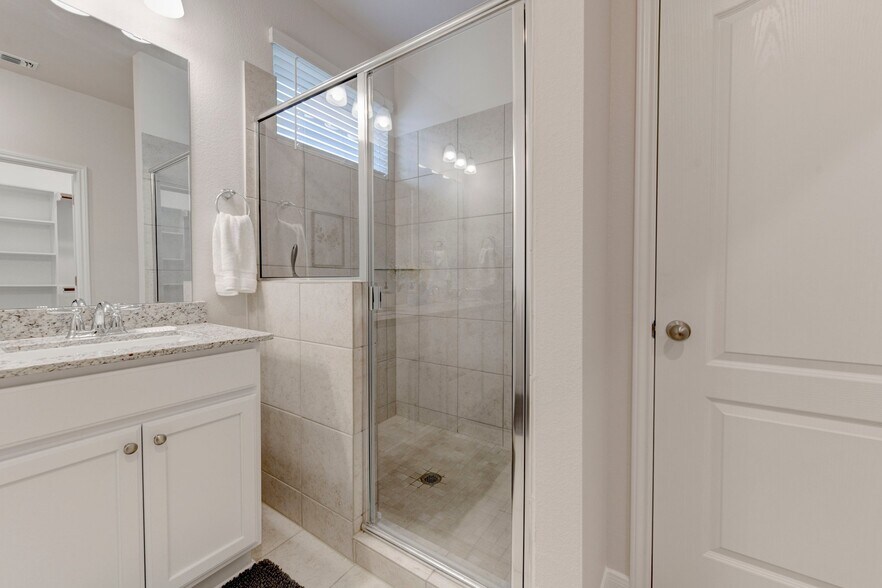 Building Photo - 3703 McCleland Crk Trl