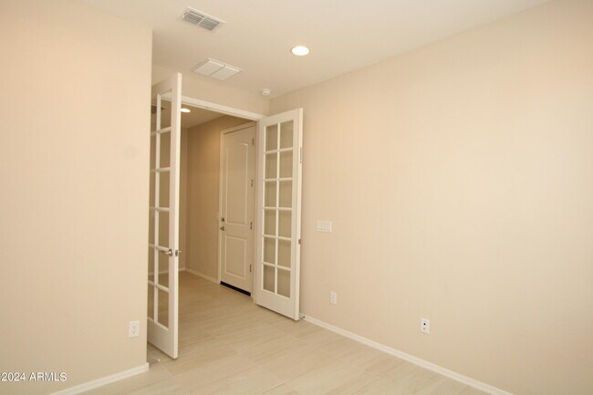 Building Photo - 20363 N Wagner Wash Dr