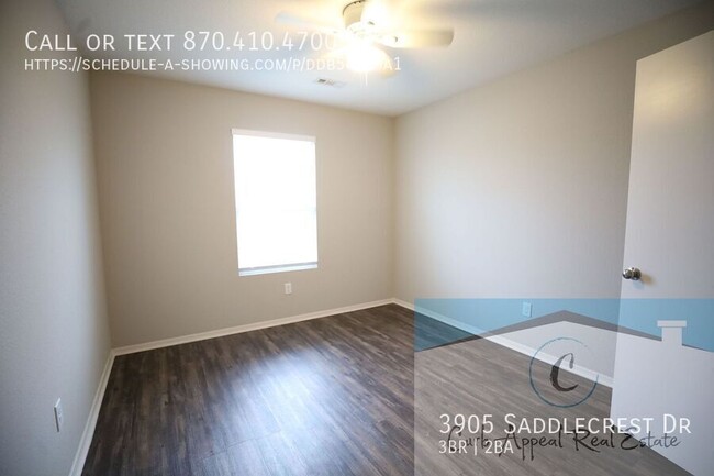 Building Photo - Move in special 900$!!  Beautiful 3 bed / ...